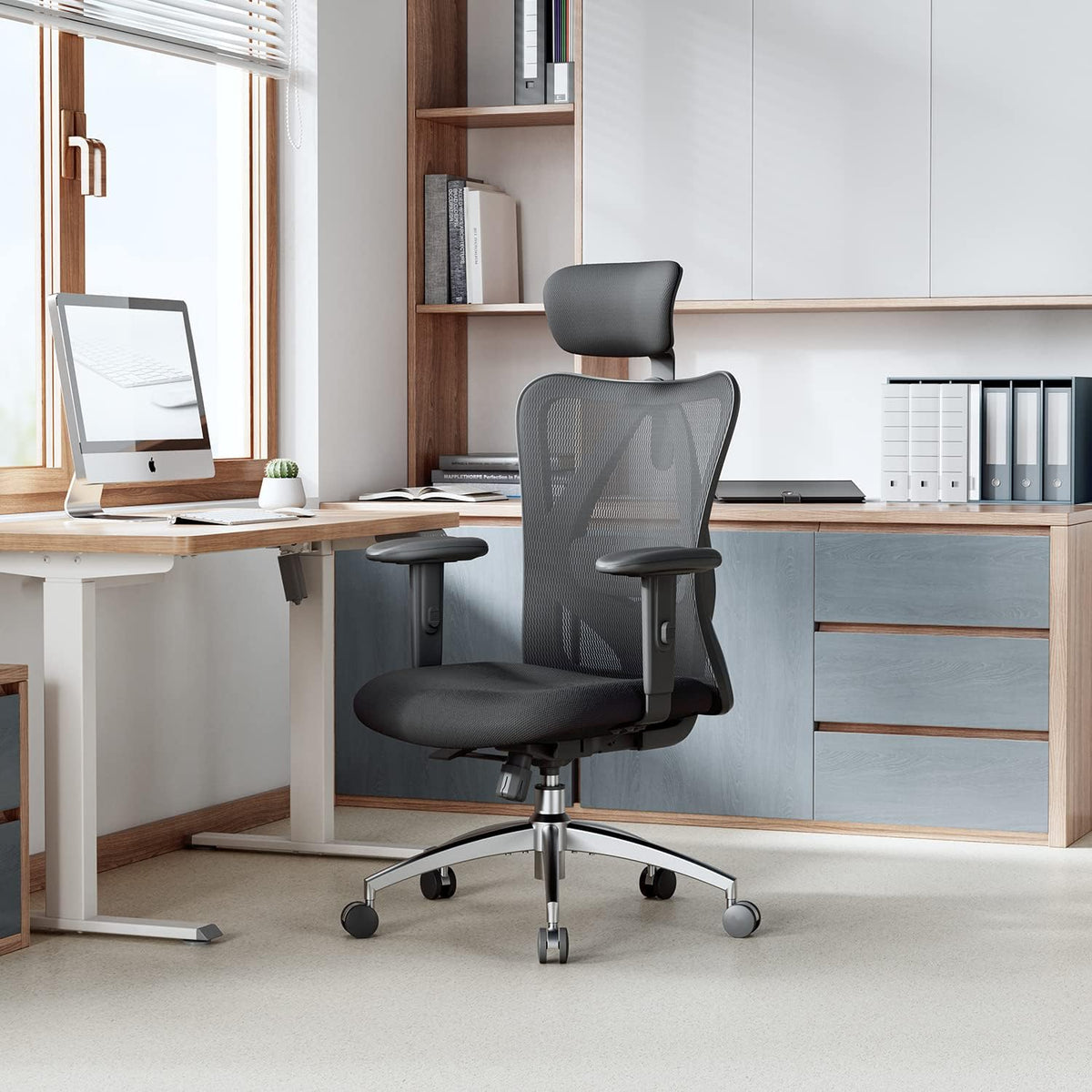 SIHOO Ergonomischer Bürostuhl – Verstellbare Lendenstütze, Kopfstütze, Wippfunktion, Belastbar bis 150 kg