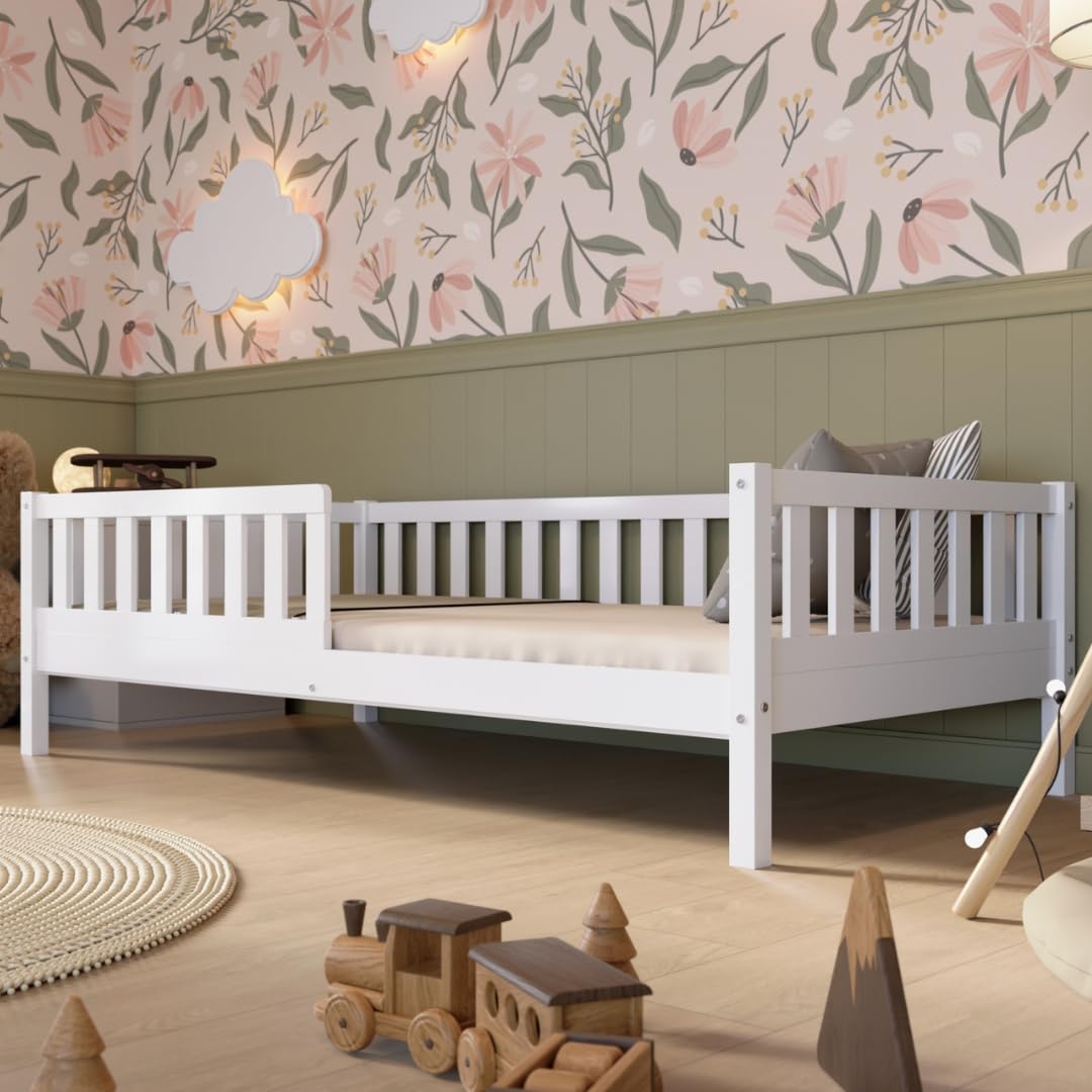 Crazy Pine Montessori Kinderbett – Mitwachsend, Holz, Rausfallschutz