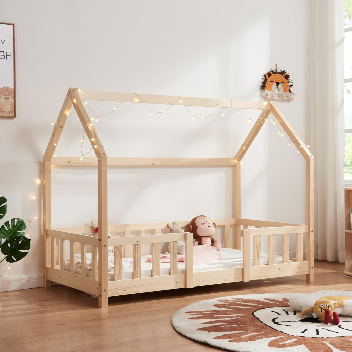 [en.casa] Kinderbett Montessori Hausbett Kiefernholz mit Rausfallschutz und Lattenrost für Kinder Bodenbett Weiß